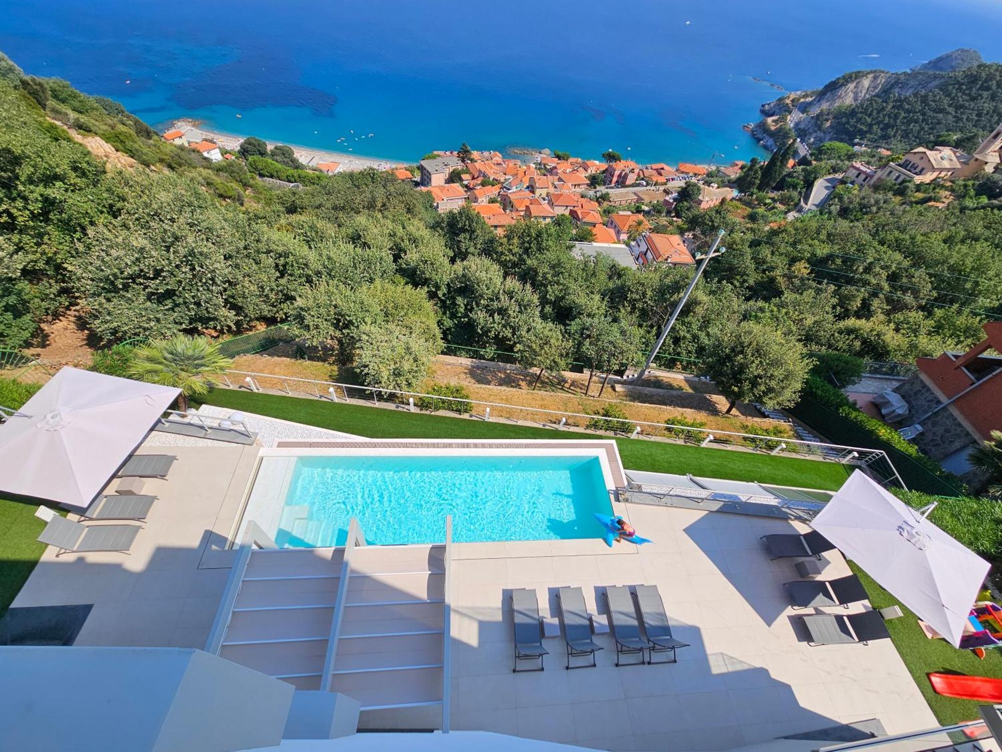 Апартаменты Bergeggi Tindari Sunrise Экстерьер фото